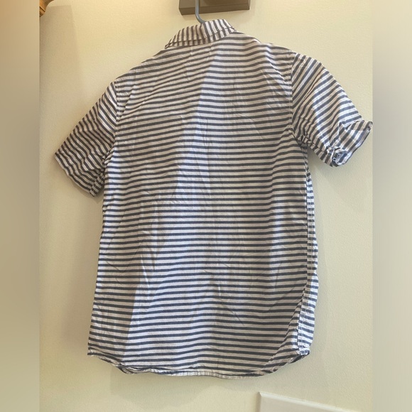 Old navy kids size large L cotton button front shirt. Red blue stripe. - Picture 4 of 8